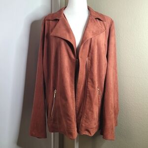 Chicos Womens Rust Faux Leather Full Zip Elongated Jacket Size 2 12/14 NWOT